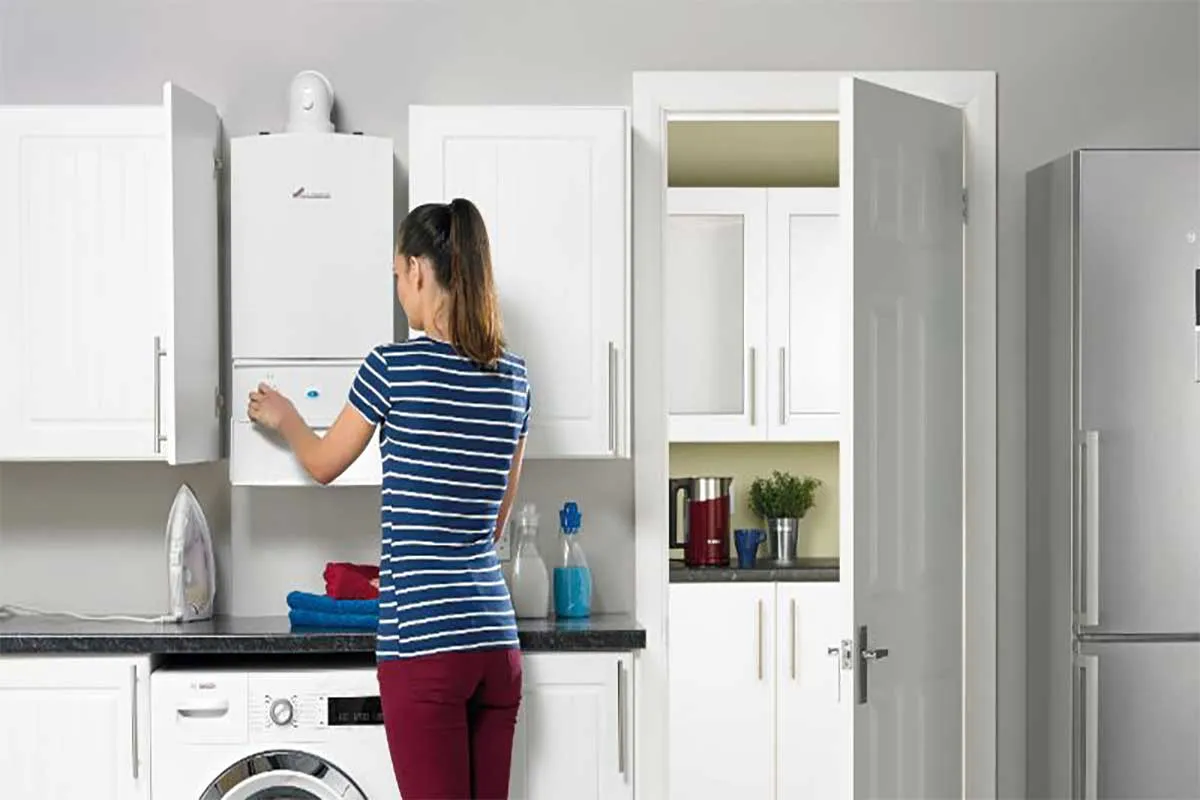 Worcester-Greenstar-Gas-Boiler-doing-washing-800-1200